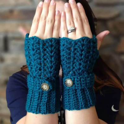Crochet gloves